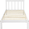 Cama con plataforma de madera blanca con cabecero, pie de cama y soporte de listones de madera